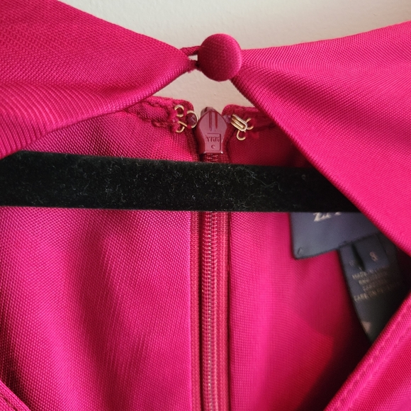 ZAC POSEN cape dress in Fuchsia red. Size 8 - Picture 7 of 8